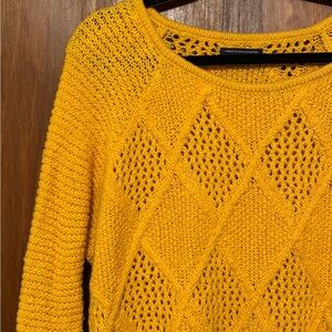 American Eagle Outfitters Women’s Yellow Sweater - Size Large